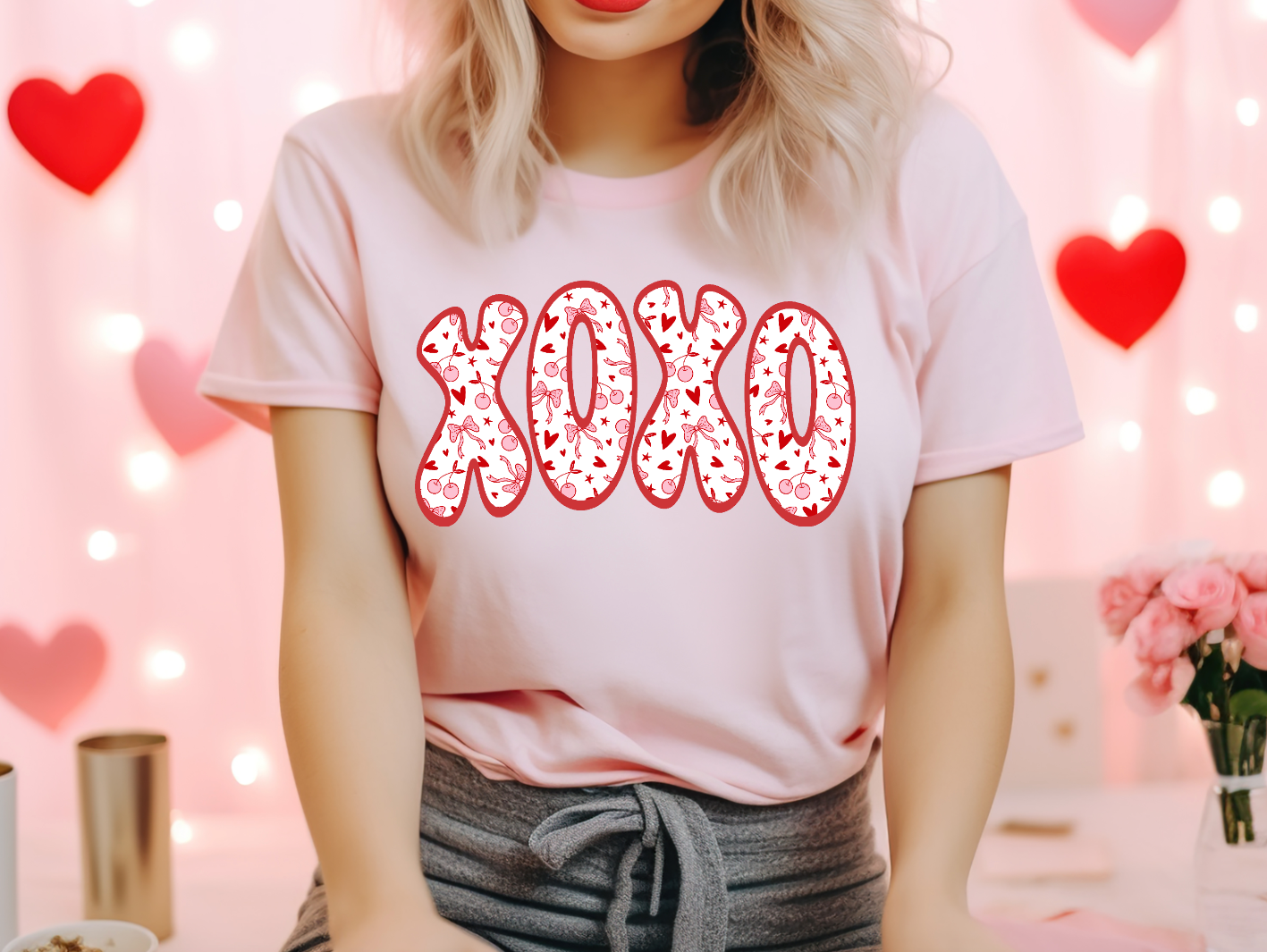 XOXO T-Shirt image 0