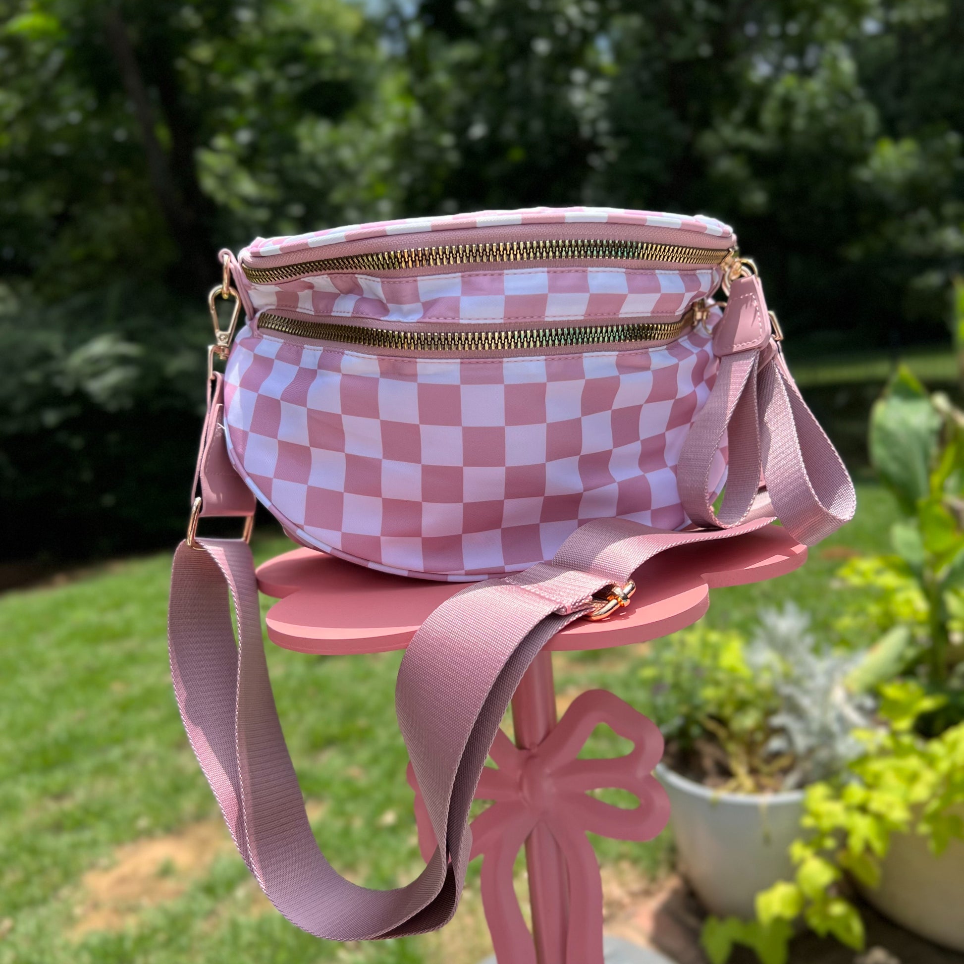 CHECKERED CROSSBODY BELT BAG image 0