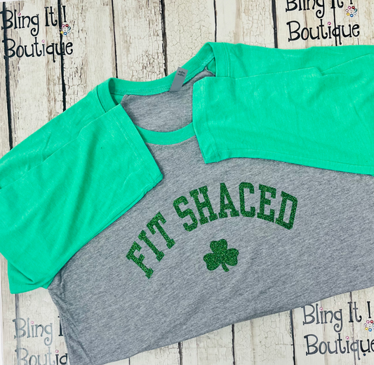 FIT SHACED TEE image 0