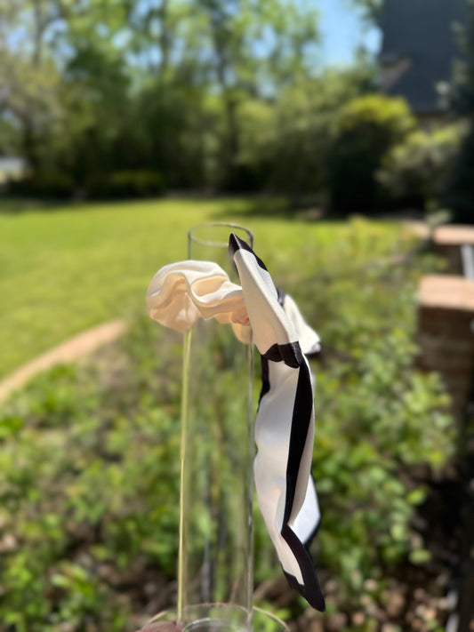 Scrunchie Bow image 1