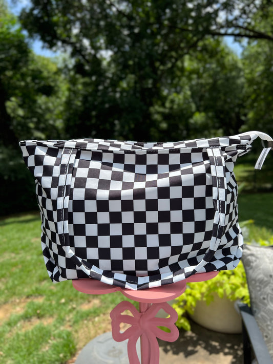 CHECKERED TOTE image 0