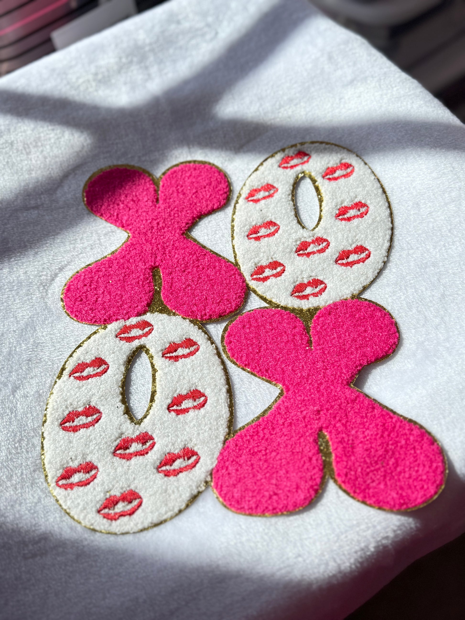 XOXO Chenielle Patch image 0