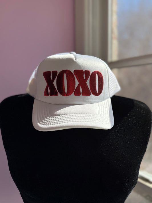 XOXO METALLIC PUFF TRUCKER FOAM CAP image 0