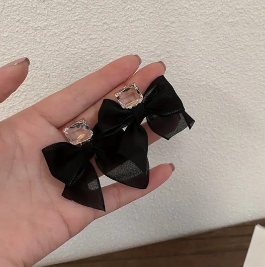 Bow Earrings image 1