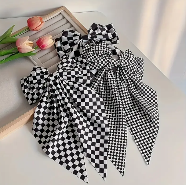 Checkered Hair Bows image 0
