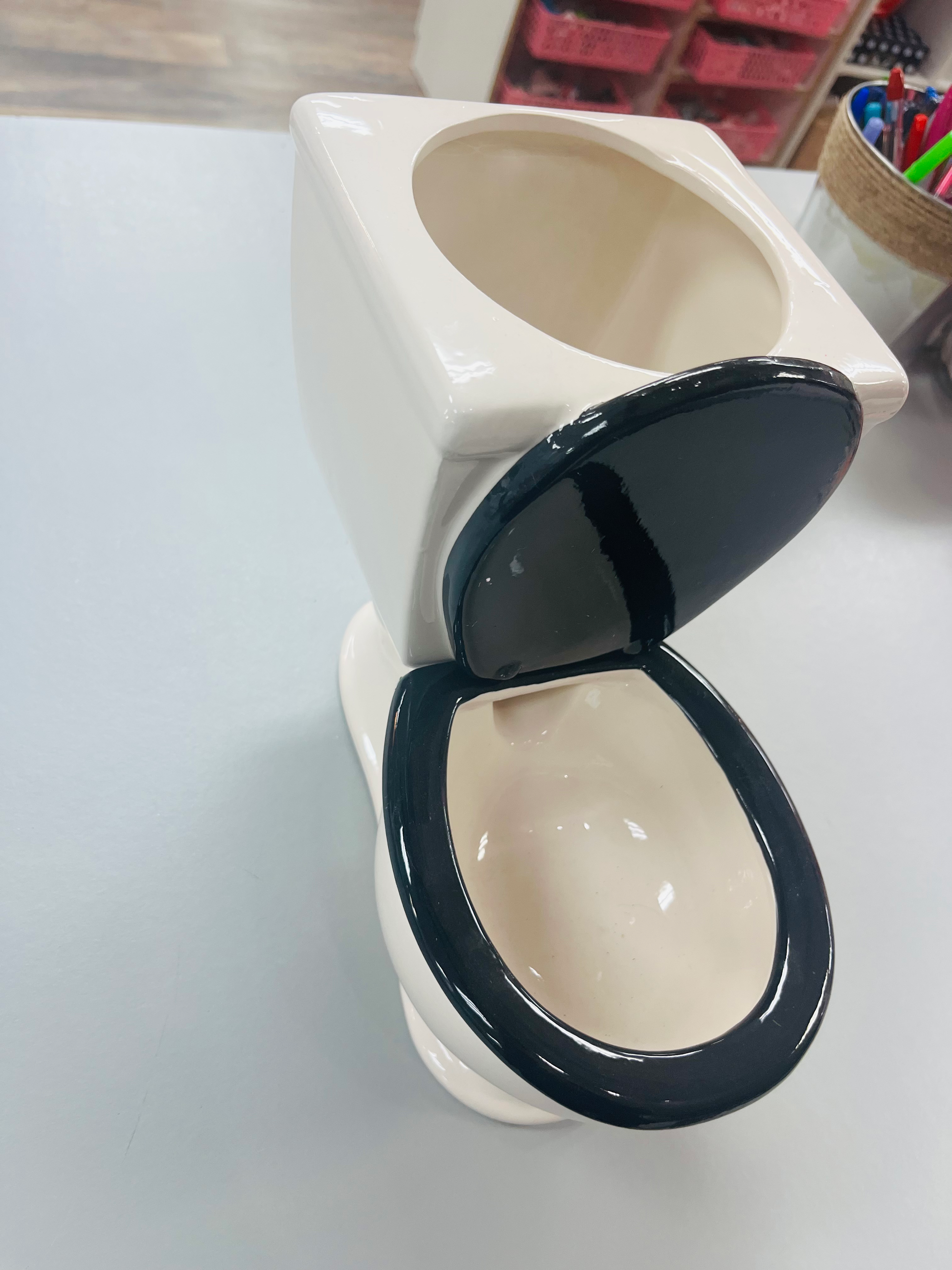 The Toilet Water Dish for pets image 1