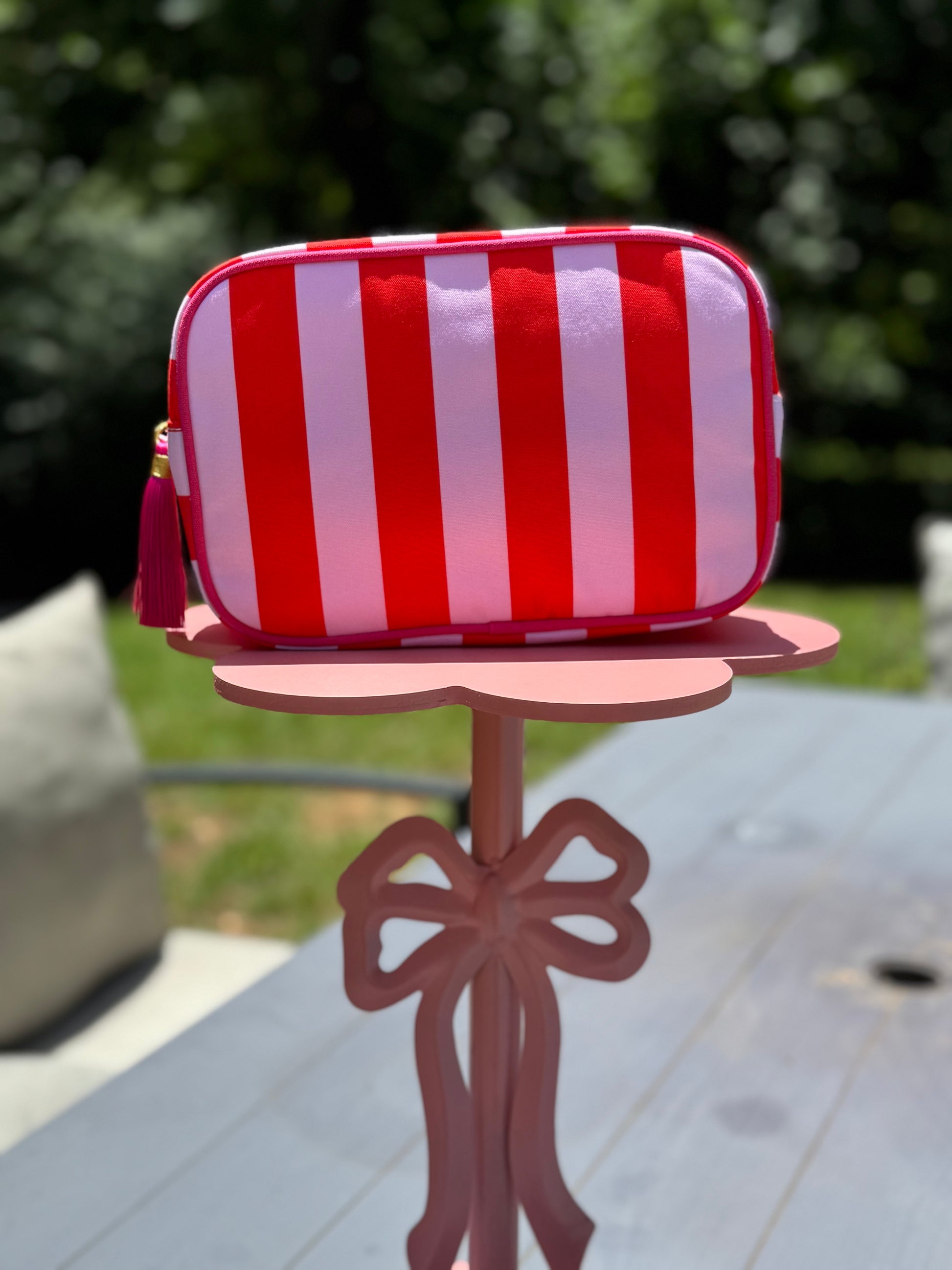 STRIPED MAKEUP BAG image 2